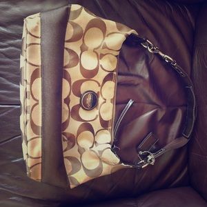 Coach Shoulder Bag